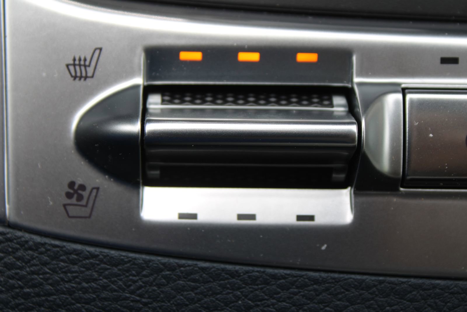 New 2026 Kia Carnival SX FWD image 46