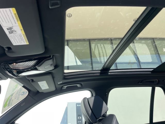 New 2026 BMW X5 xDrive40i w/ M Sport Package image 18