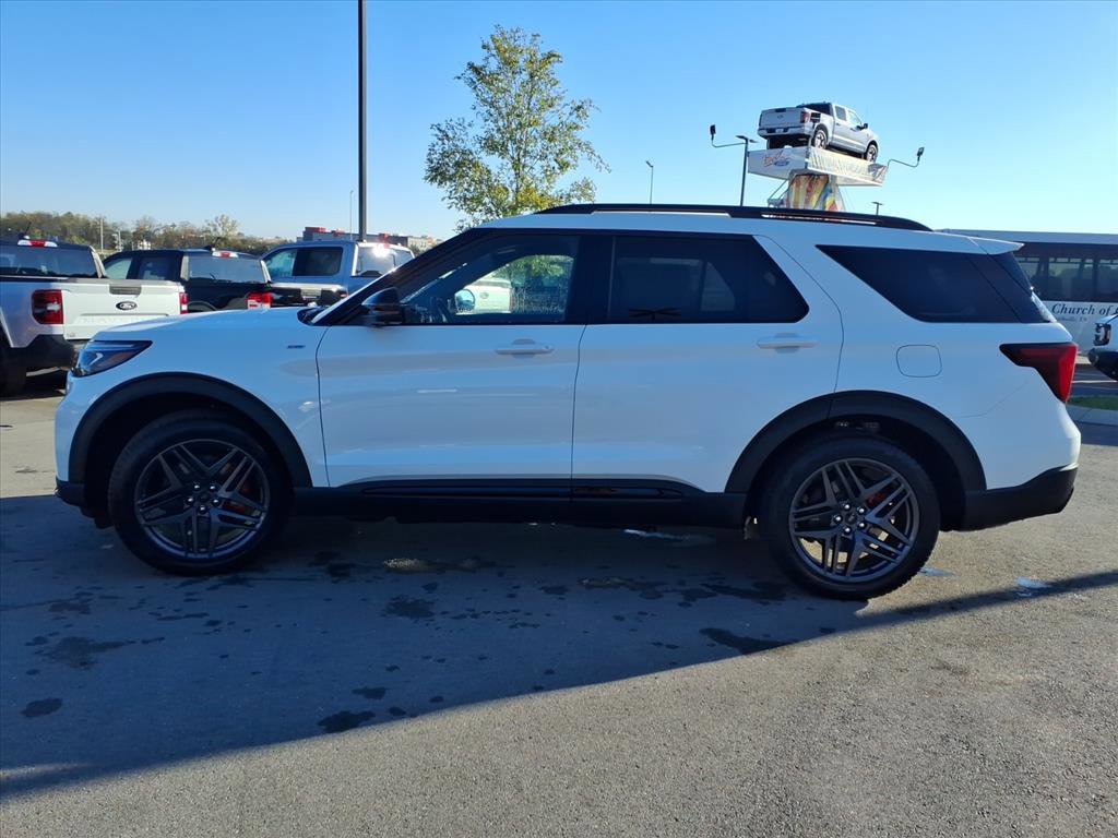 New 2026 Ford Explorer ST-Line image 6
