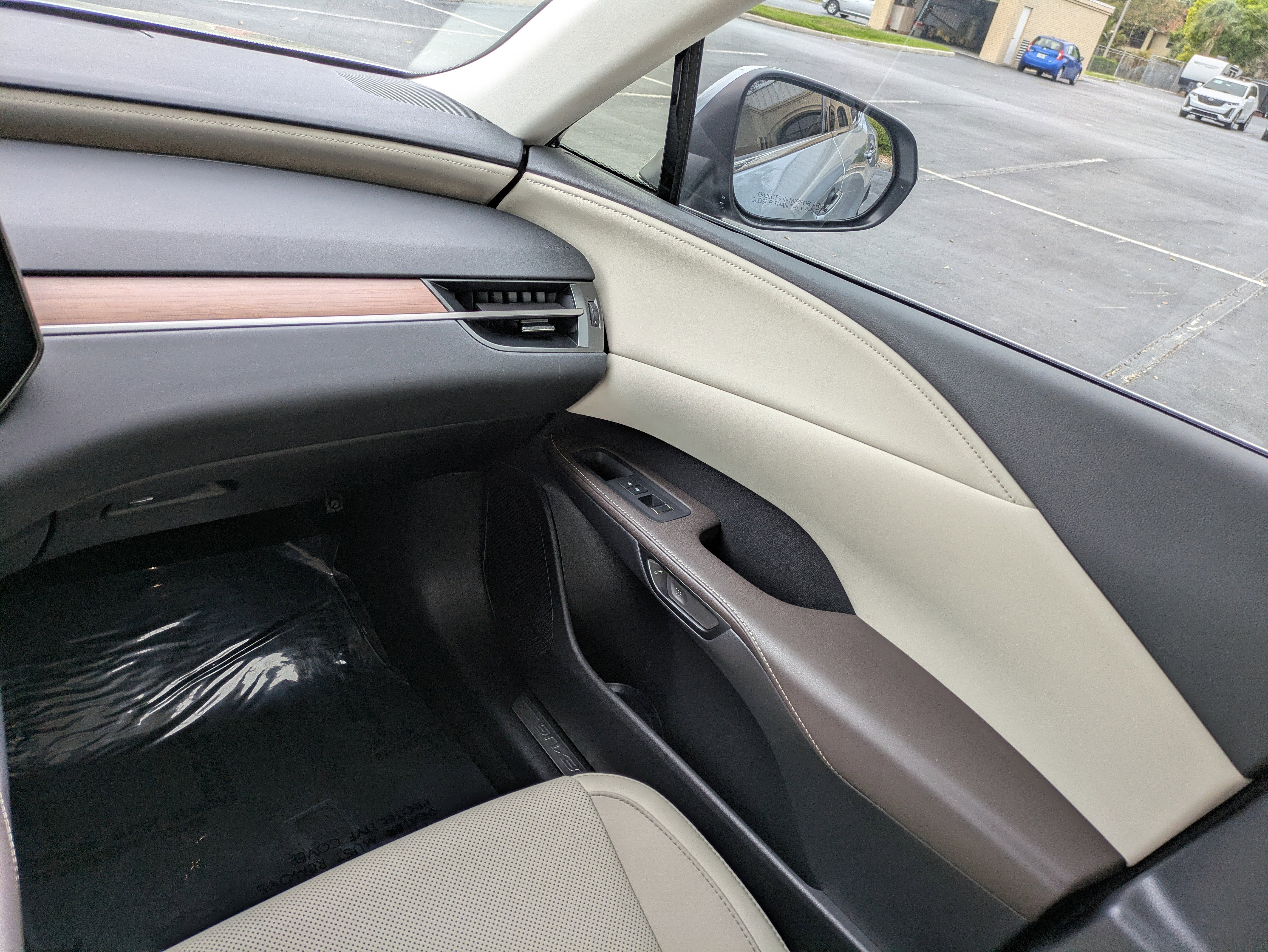 Used 2023 Lexus RX 350 Premium w/ Cold Area Package image 16