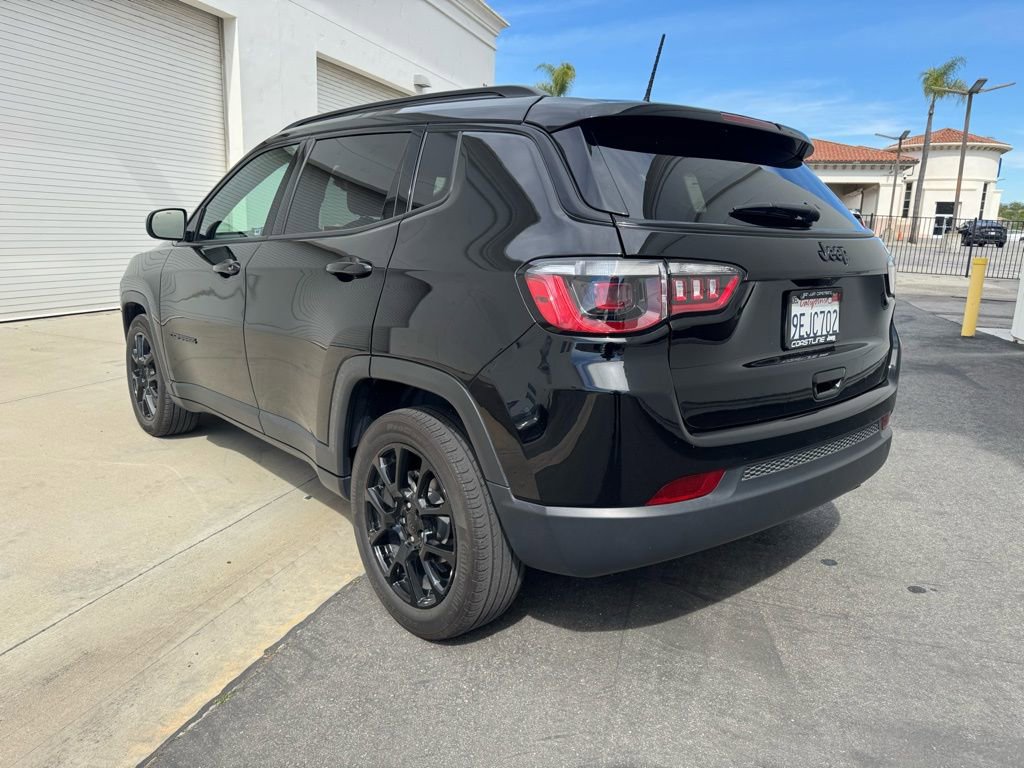 Used 2022 Jeep Compass Altitude image 3