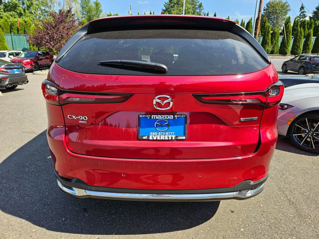 Certified 2024 MAZDA CX-90 Plug-In Hybrid w/ Premium Plus AWD/4WD image 4