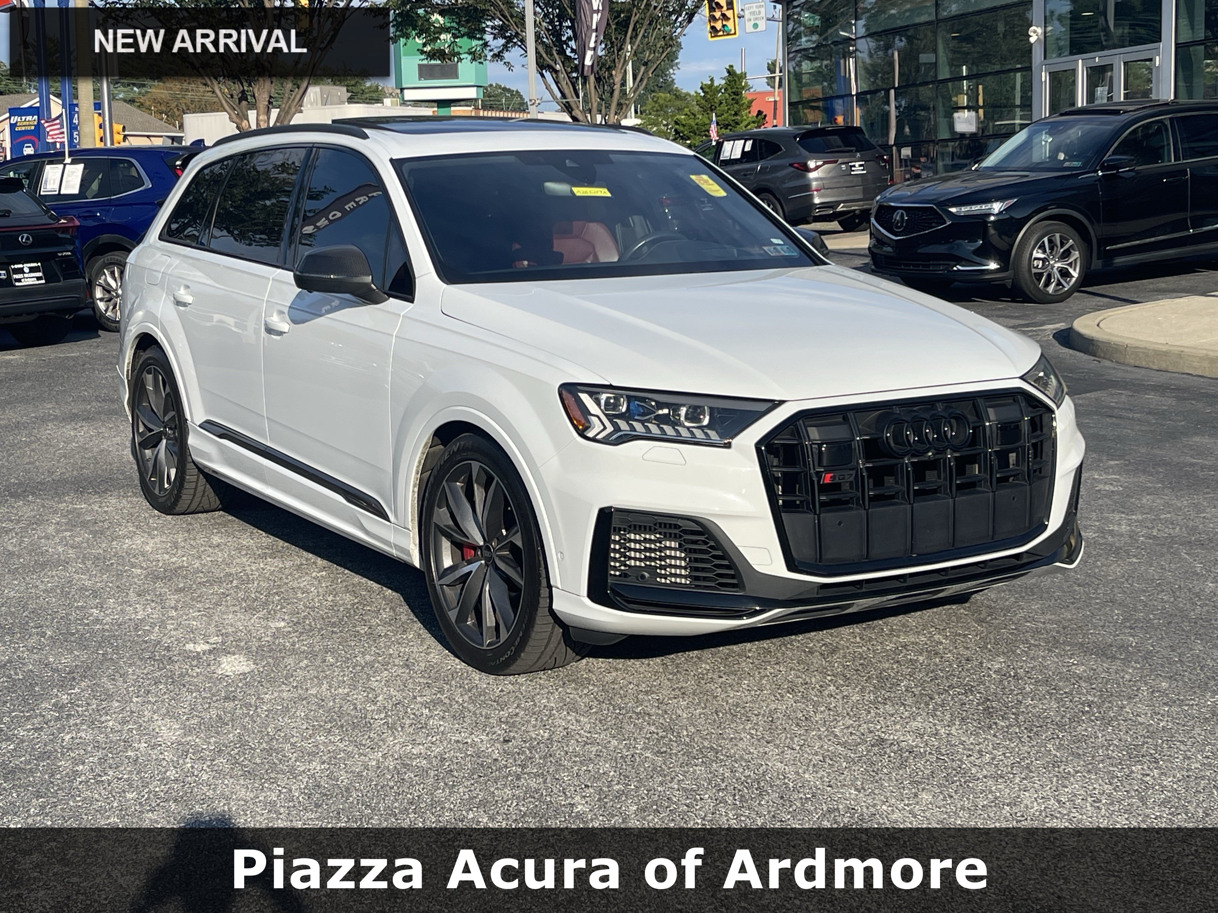 Used 2023 Audi SQ7 Prestige w/ Prestige Package AWD/4WD image 1