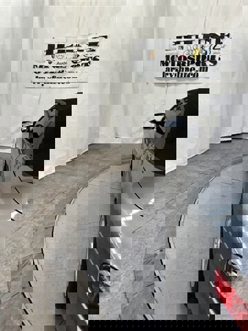 Used 2002 Porsche 911 Carrera 4 image 13