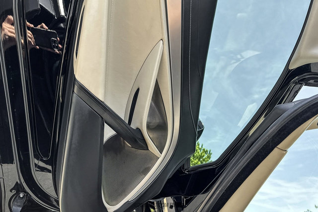 Used 2018 McLaren 720S Luxury RWD image 28