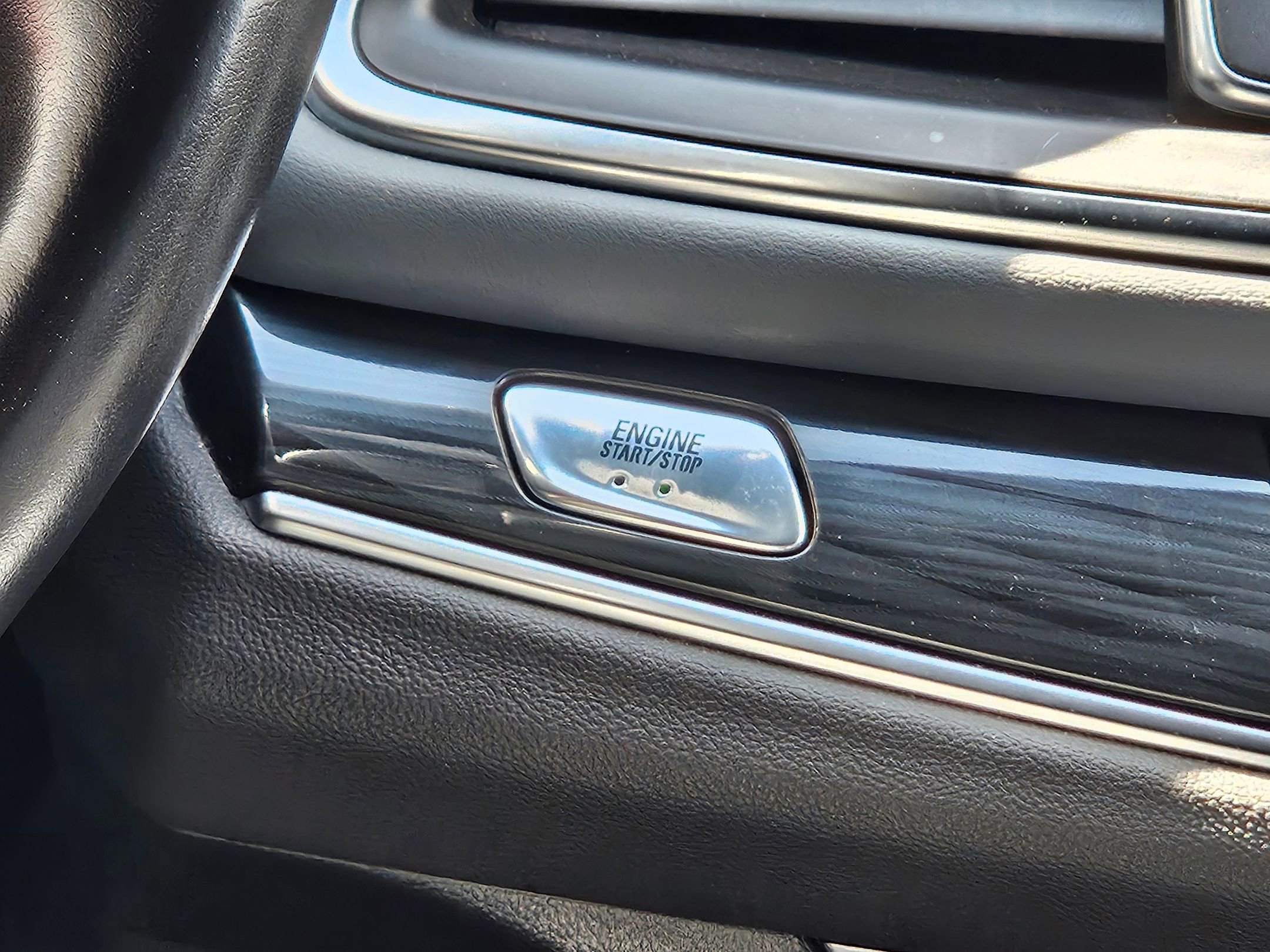 Used 2023 Buick Enclave Essence w/ Experience Buick Package image 14
