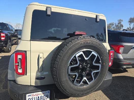 Used 2025 Ford Bronco Outer Banks AWD/4WD image 5