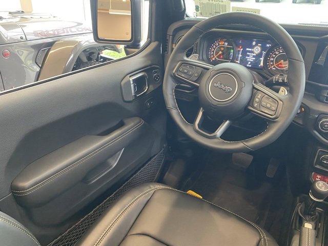 New 2025 Jeep Wrangler Rubicon 392 image 33