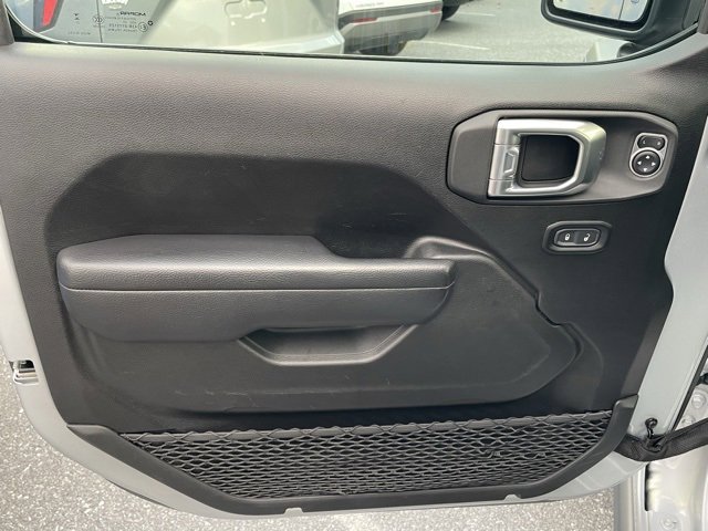 Used 2024 Jeep Wrangler Unlimited Rubicon 4xe image 31