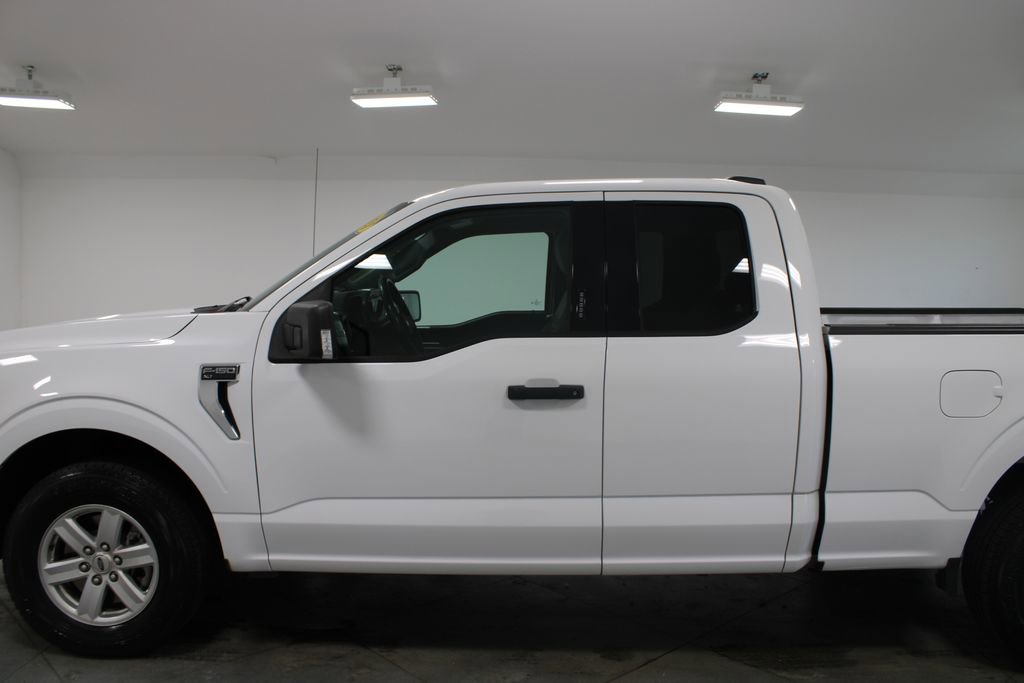 Used 2021 Ford F150 XLT w/ Equipment Group 301A Mid image 6