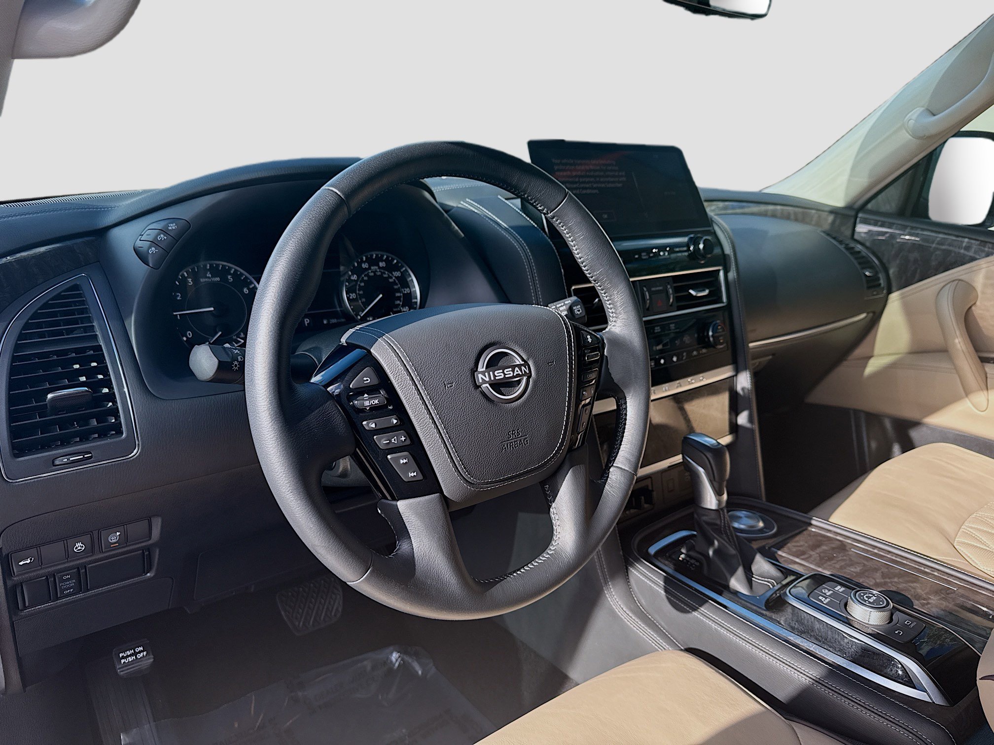 Used 2023 Nissan Armada Platinum w/ Cargo Package image 9