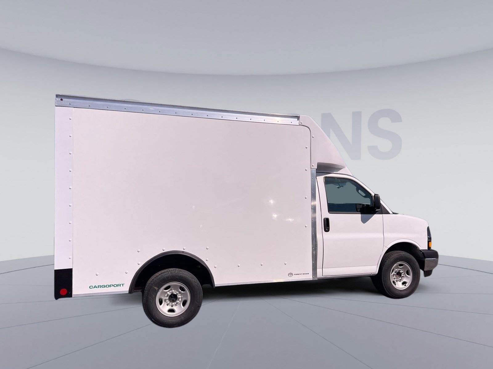 New 2025 Chevrolet Express 3500 Work Van w/ Power Convenience Package image 8