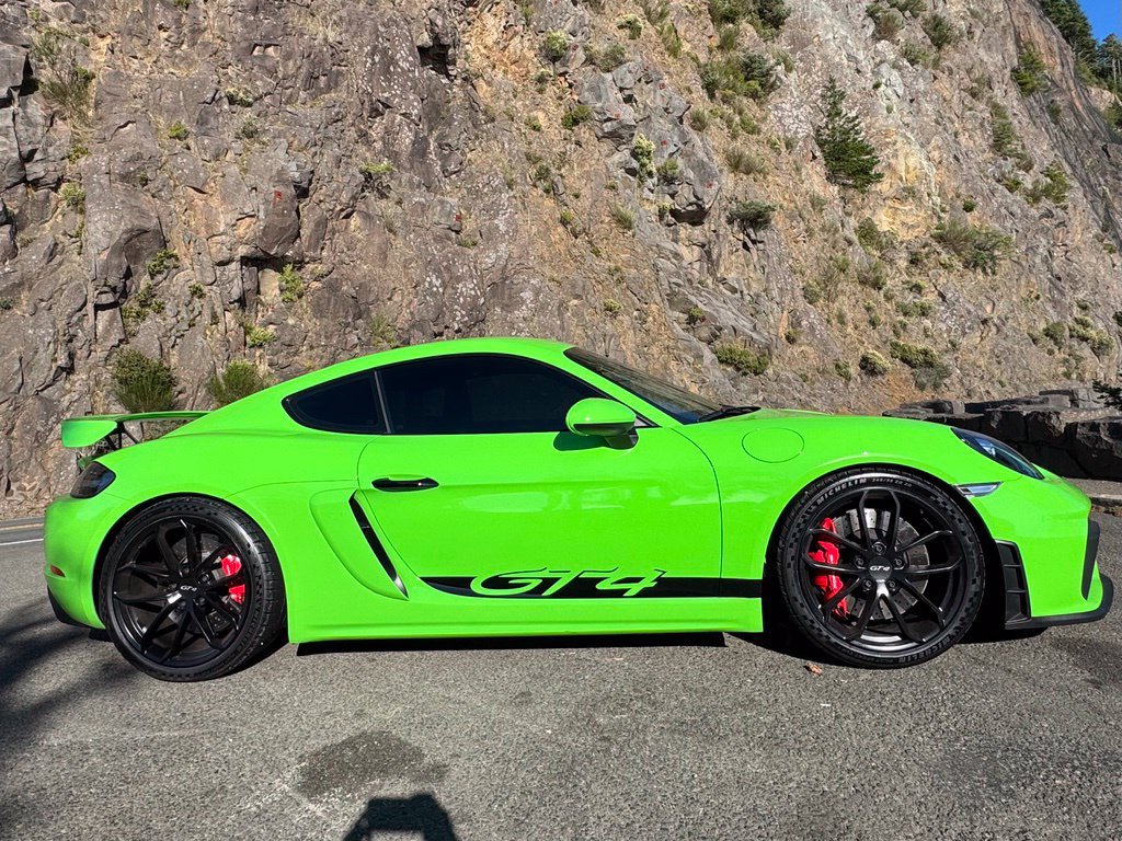Used 2023 Porsche 718 Cayman GT4 RWD image 3