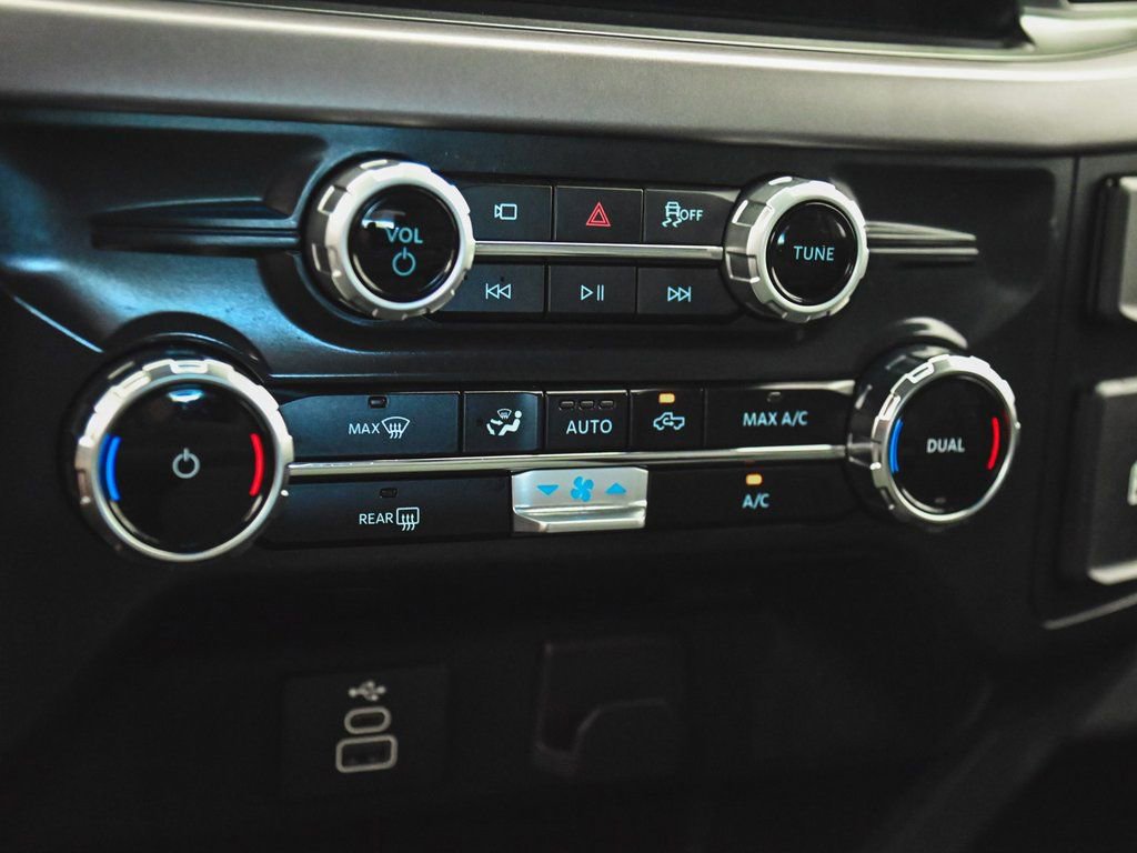 Used 2025 Ford F150 XLT w/ Equipment Group 301A Standard image 23