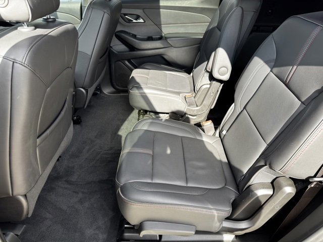 Certified 2023 Chevrolet Traverse RS w/ LPO, Floor Liner Package image 7