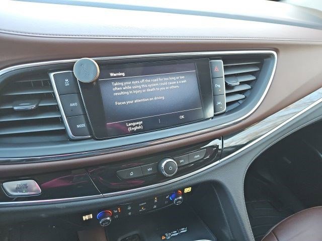 Used 2020 Buick Enclave Avenir w/ Avenir Technology Package AWD/4WD image 23