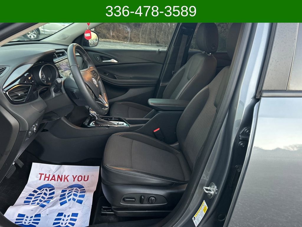 Used 2022 Buick Encore GX Select image 9