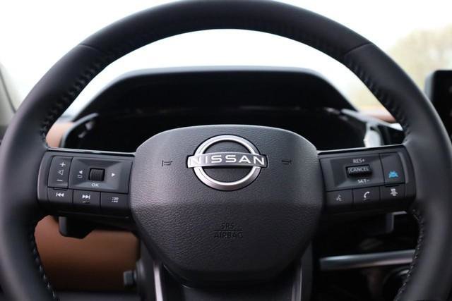 New 2026 Nissan Pathfinder Platinum image 13