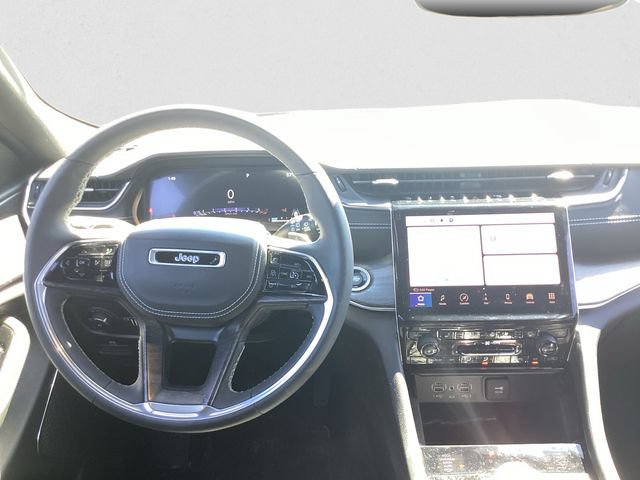 Used 2023 Jeep Grand Cherokee L Overland AWD/4WD image 9