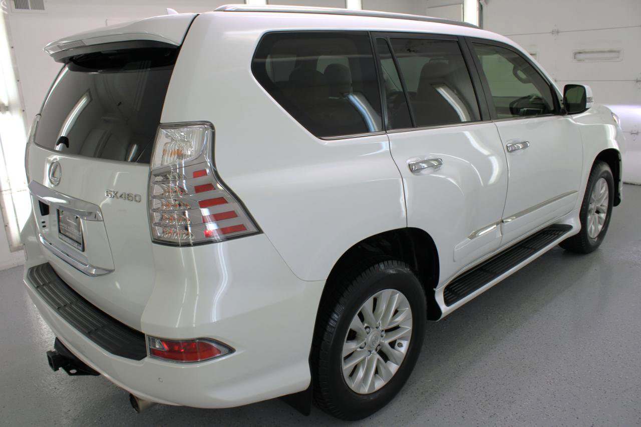 Used 2014 Lexus GX 460 w/ Premium Package AWD/4WD image 9