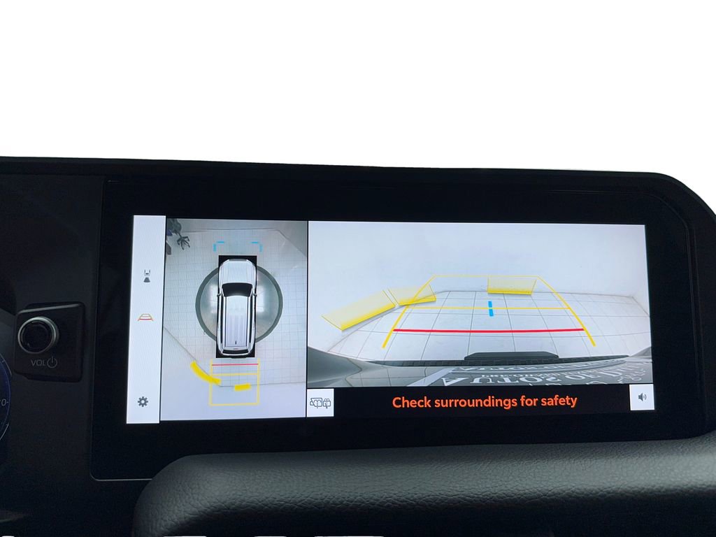 Used 2024 Toyota Land Cruiser image 27