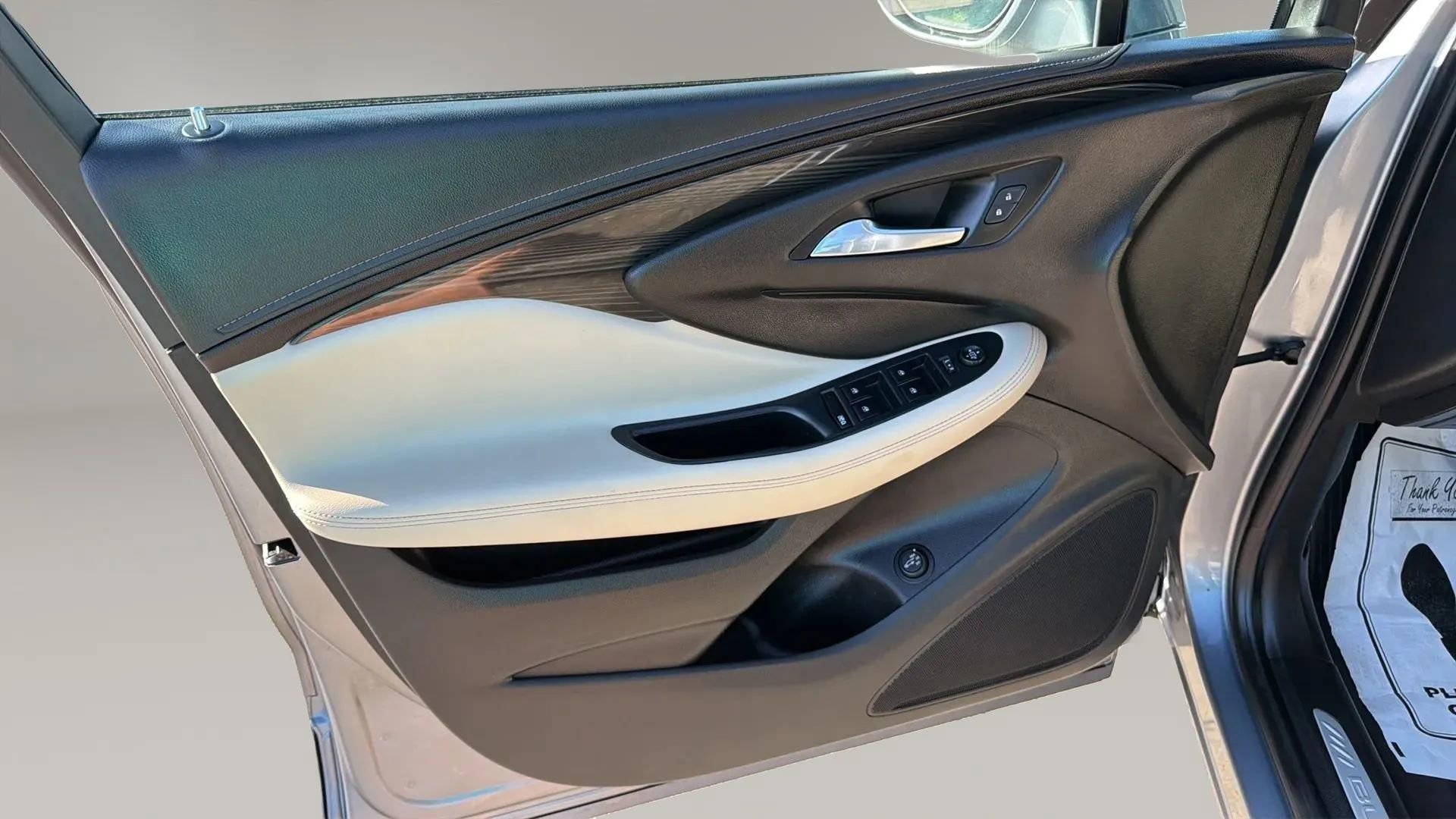 Used 2020 Buick Envision Preferred FWD image 16