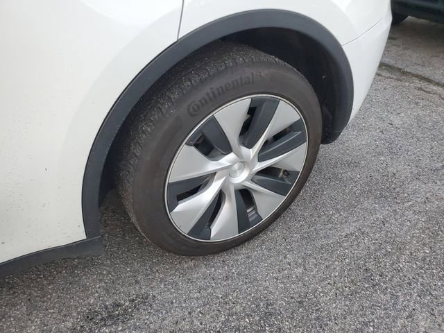 Used 2023 Tesla Model Y Long Range image 7