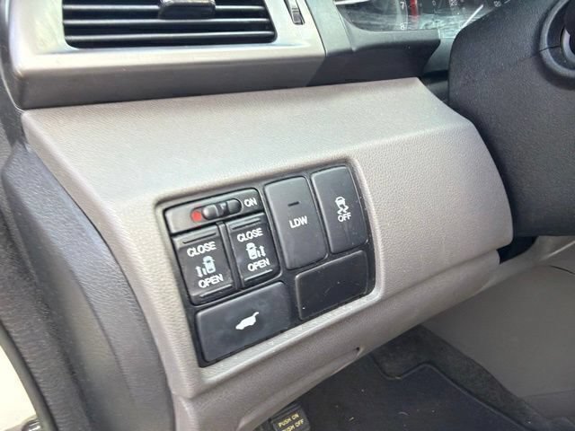 Used 2016 Honda Odyssey EX-L image 9