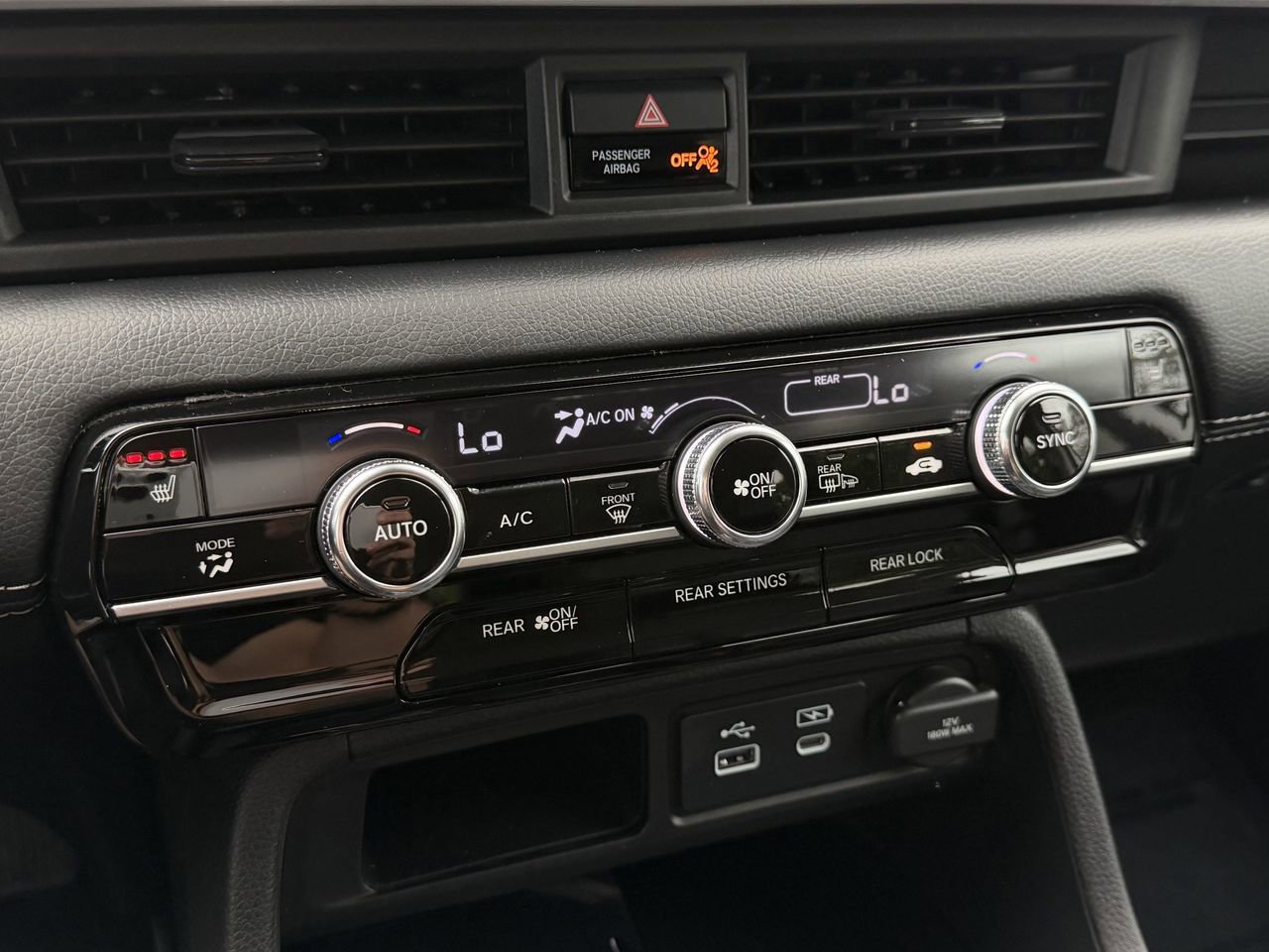 Used 2025 Honda Pilot EX-L image 21