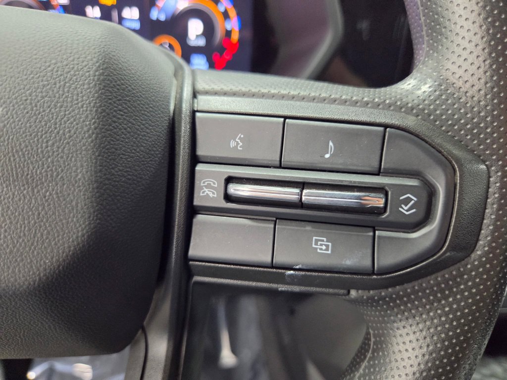 Used 2024 Chevrolet Colorado Trail Boss w/ Advanced Trailering Package AWD/4WD image 34