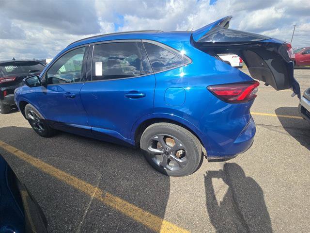 Certified 2023 Ford Escape ST-Line Select w/ Tech Pack #2 AWD/4WD image 6