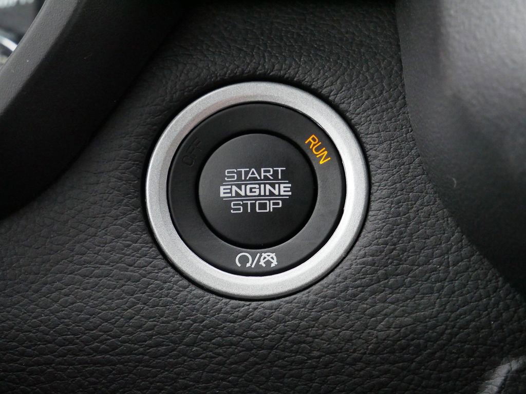 Used 2025 RAM 1500 Laramie image 38