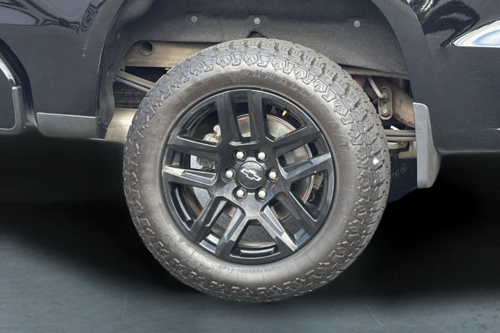 Used 2022 Chevrolet Silverado 1500 LT Trail Boss w/ Safety Package AWD/4WD image 31