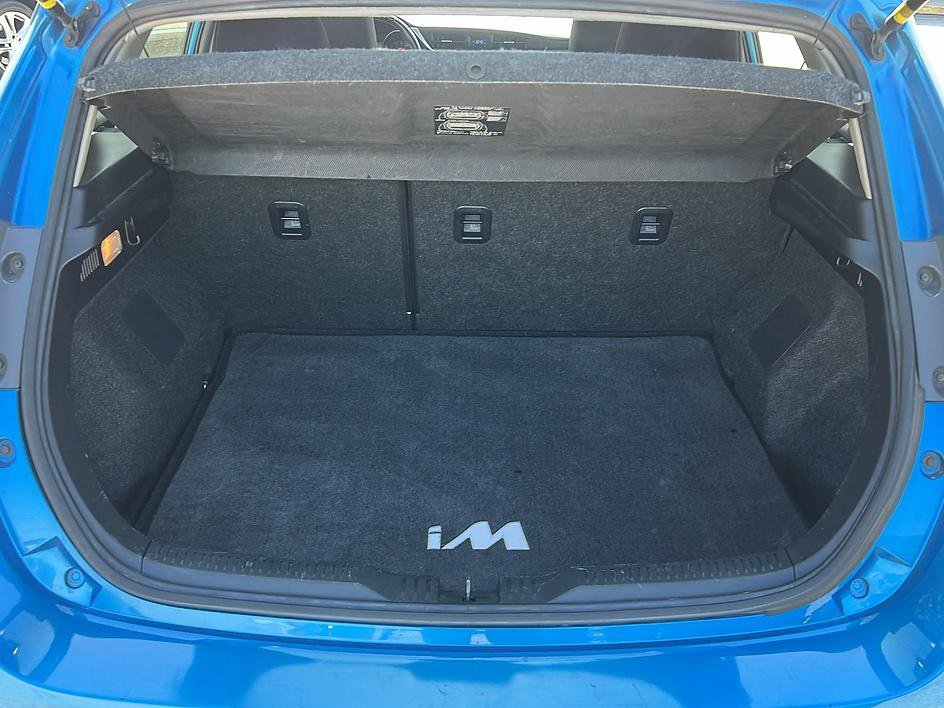 Used 2016 Scion iM image 10