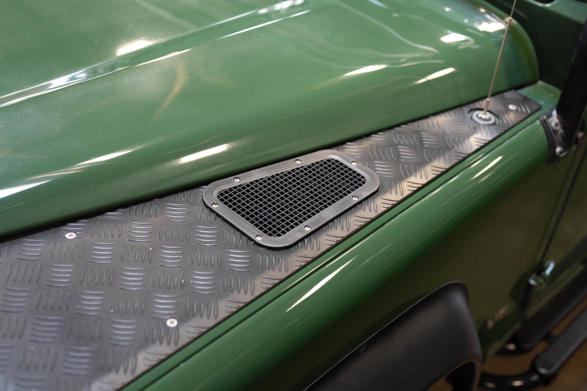 Used 1997 Land Rover Defender 90 image 24