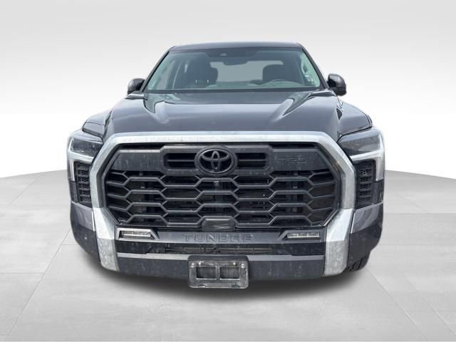 Used 2023 Toyota Tundra Limited w/ TRD Off-Road Package AWD/4WD image 4