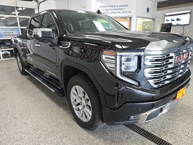 Used 2024 GMC Sierra 1500 Denali image 3