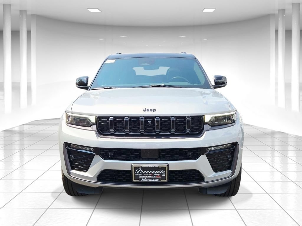 New 2026 Jeep Grand Cherokee L Summit w/ Obsidian Package AWD/4WD image 8