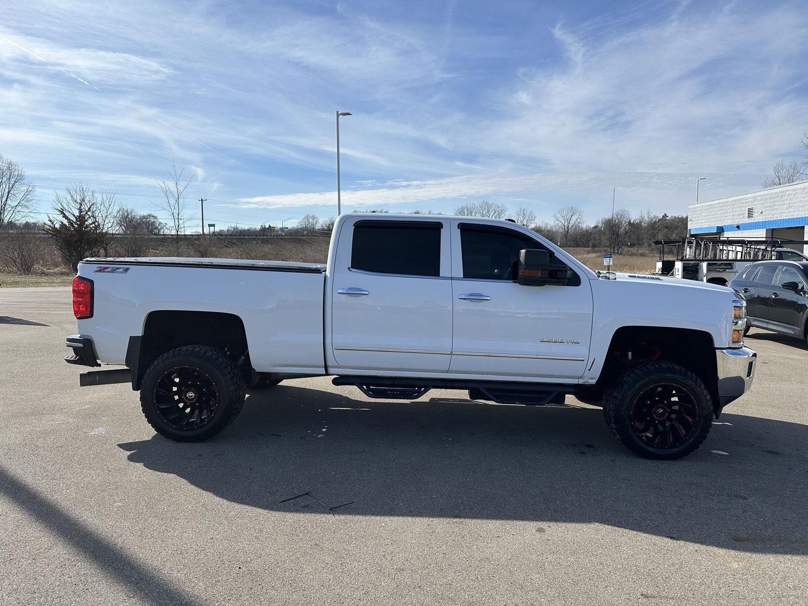 Used 2016 Chevrolet Silverado 2500 LTZ image 8
