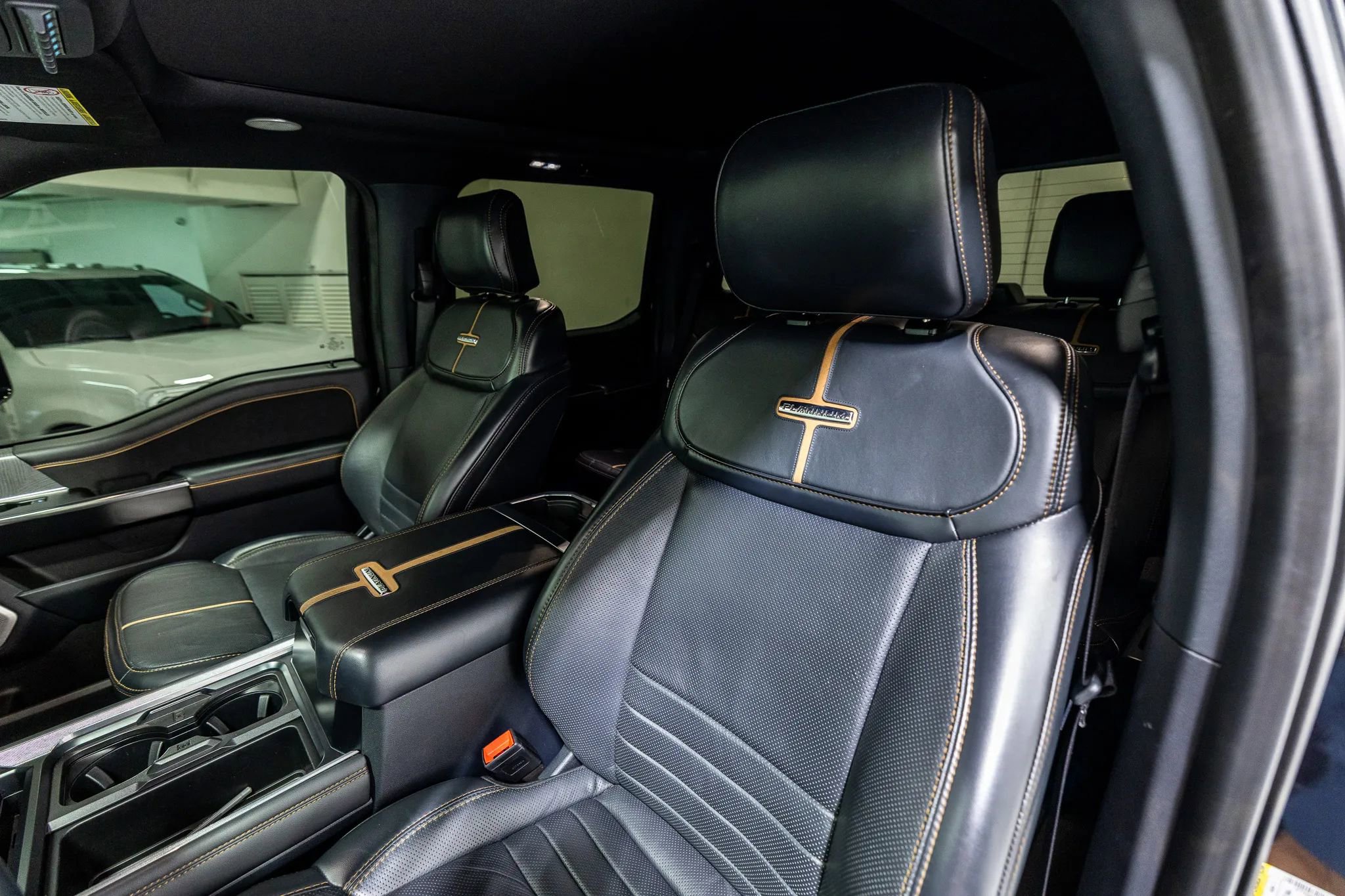 Used 2024 Ford F350 Platinum image 57