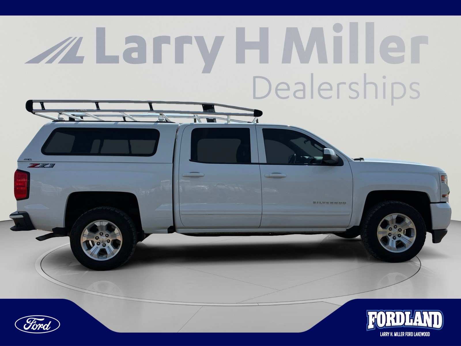 Used 2018 Chevrolet Silverado 1500 LT w/ All Star Edition AWD/4WD image 6