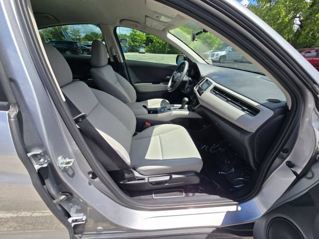 Used 2021 Honda HR-V LX image 15