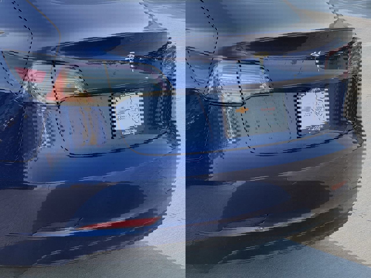 Used 2019 Tesla Model 3 Standard Range image 6