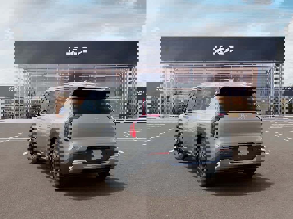 New 2026 Kia EV9 Light RWD image 4