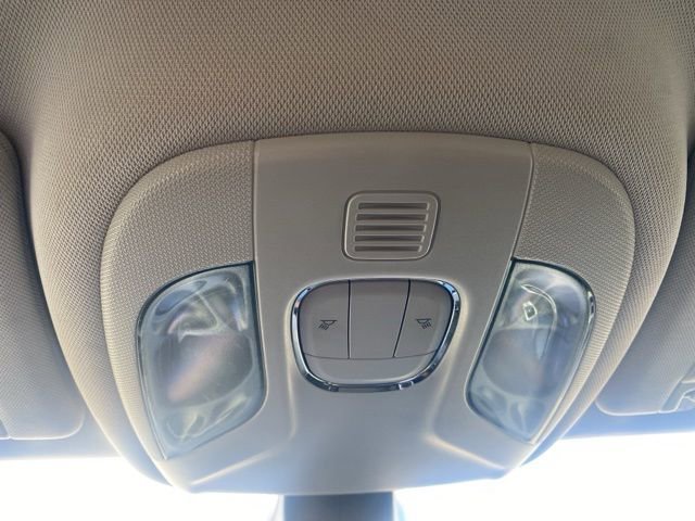 Used 2018 Jeep Compass Sport image 25