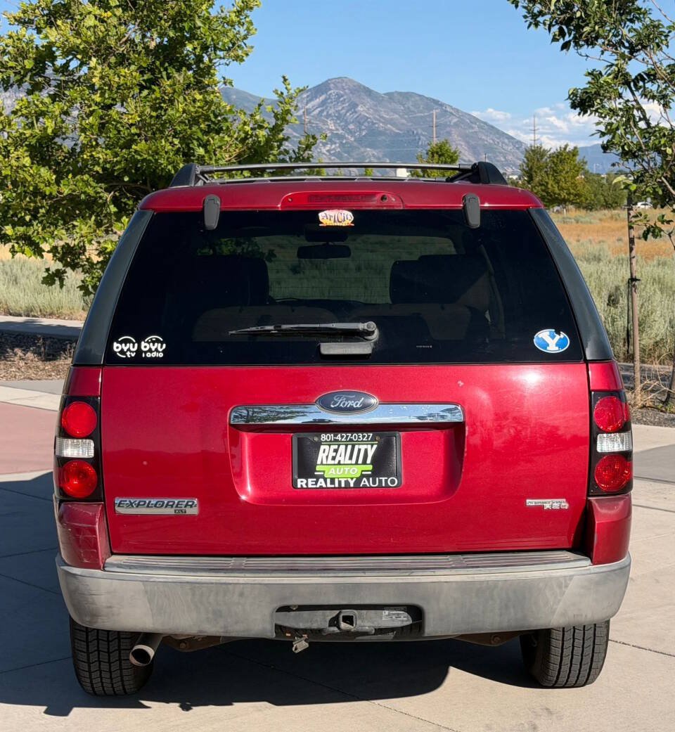 Used 2006 Ford Explorer XLT AWD/4WD image 6