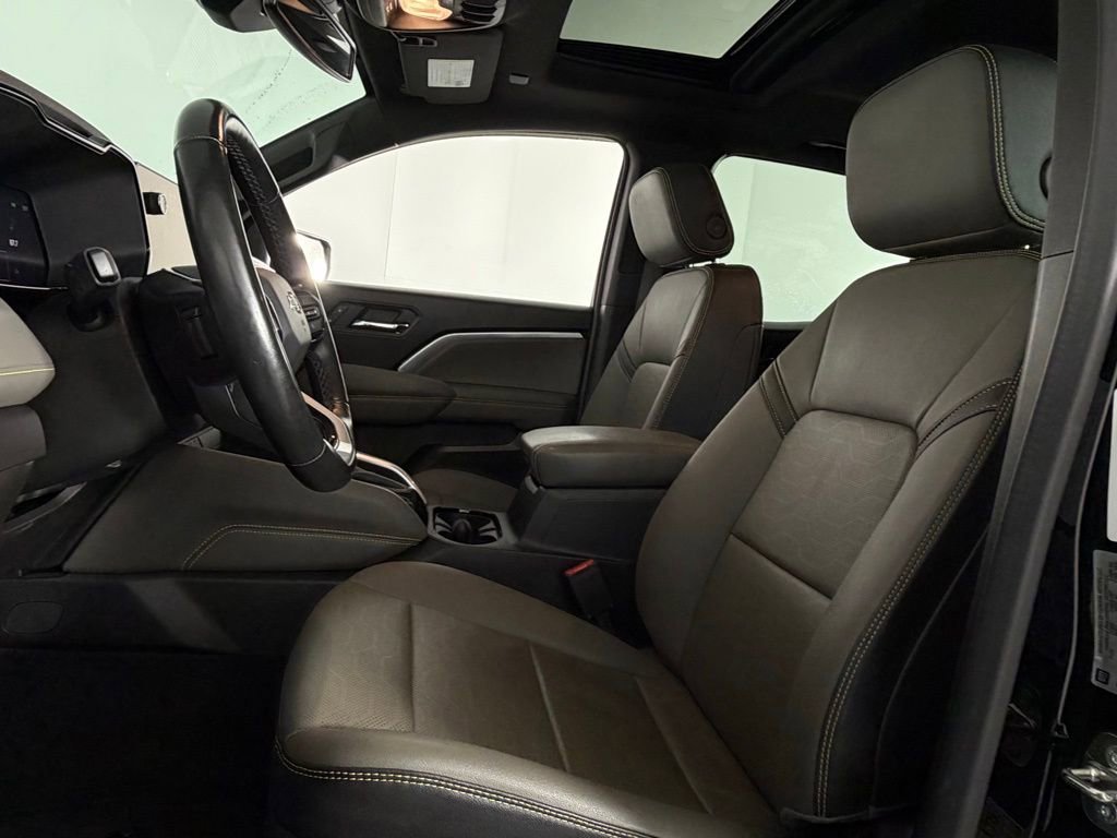 Used 2023 Chevrolet Colorado ZR2 w/ ZR2 Convenience Package III image 22