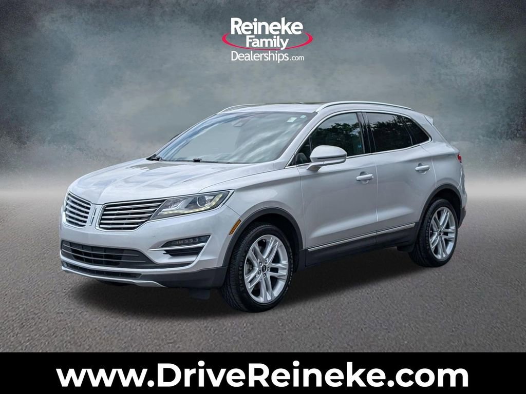Used 2017 Lincoln MKC Reserve w/ Lincoln MKC Climate Package AWD/4WD image 1