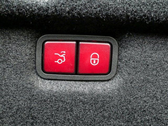 Used 2022 Mercedes-Benz SL 55 AMG 4MATIC image 26