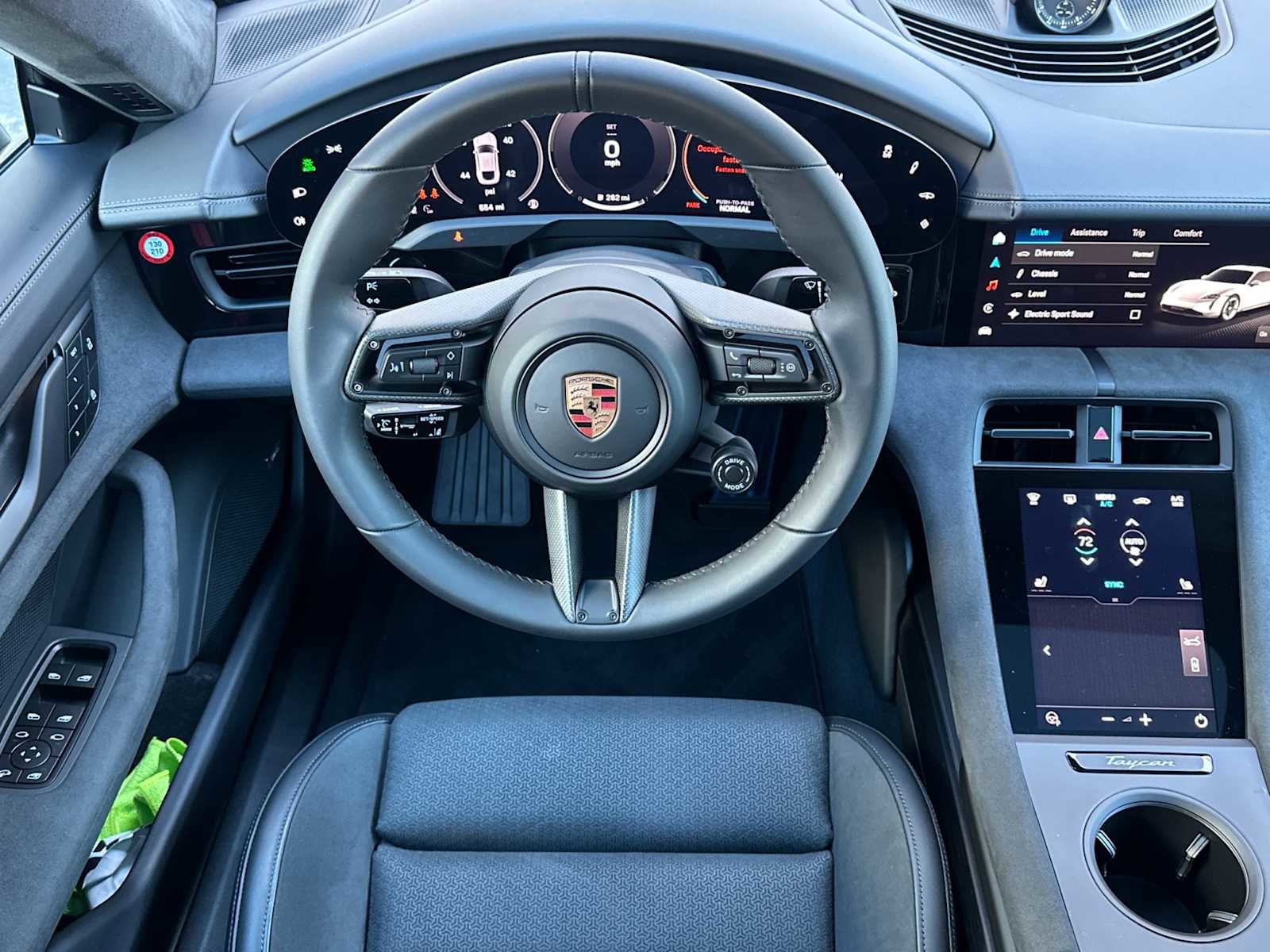 Certified 2025 Porsche Taycan GTS image 15